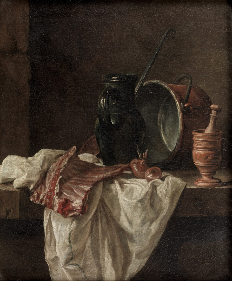 Jean Siméon Chardin (1699-1779), Nature morte avec un quartier de côtelettes posé sur une serviette à liteau, une cruche, deux oignons, une écumoire, un chaudron de cuivre et un égrugeoir, Institut de France, Musée Jacquemart-André, Paris © Studio Sébert Photographes